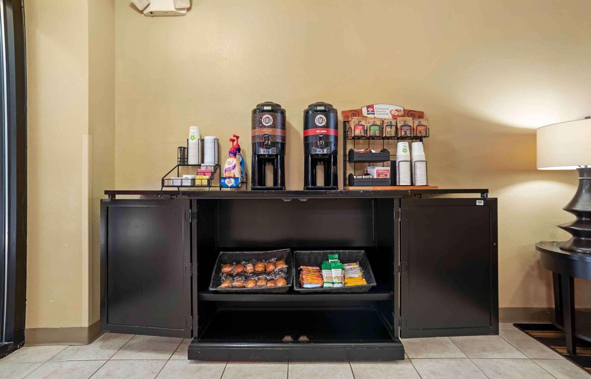 Extended Stay America Suites - Tallahassee - Killearn Εξωτερικό φωτογραφία